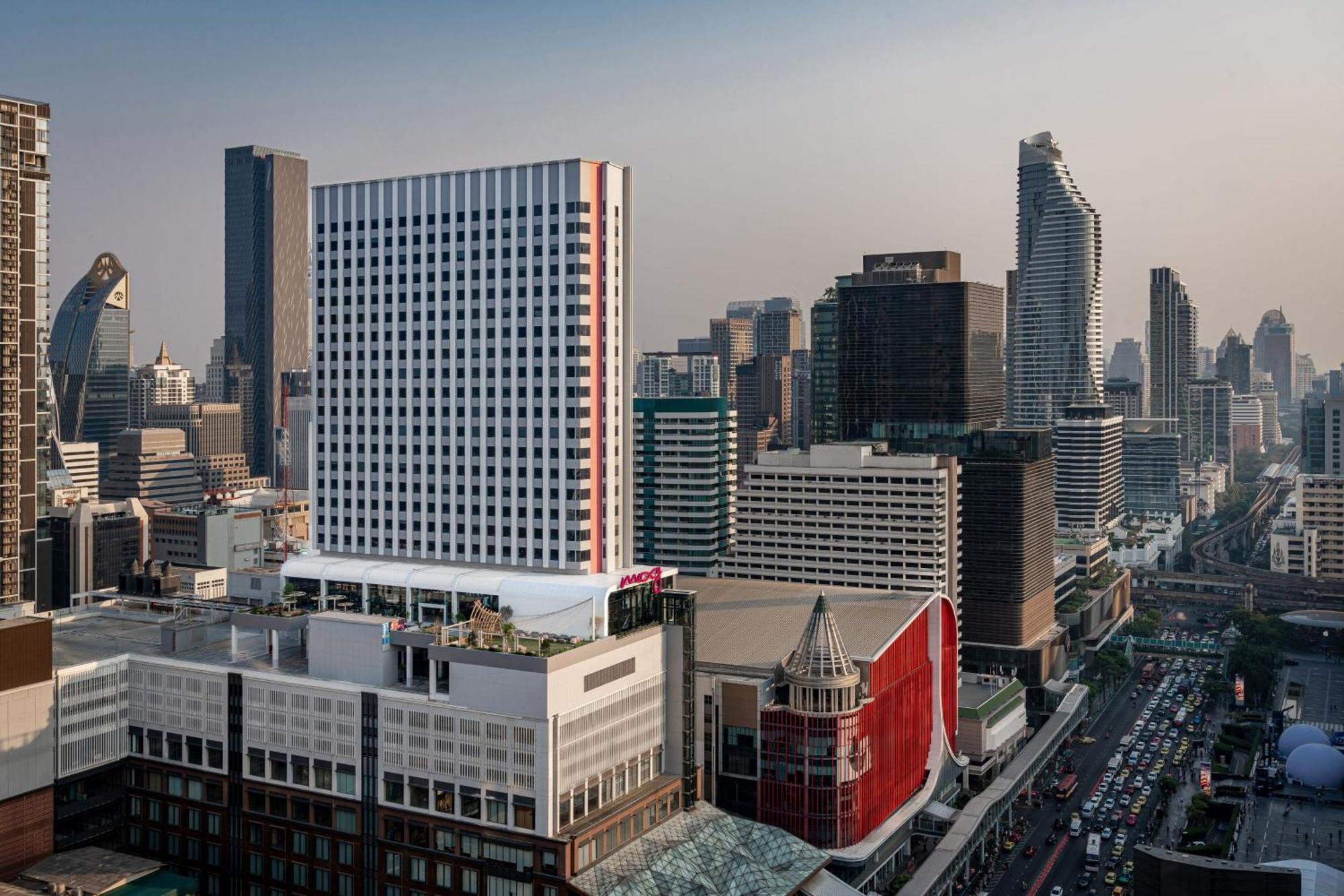 Moxy Bangkok Ratchaprasong Hotel Exterior photo